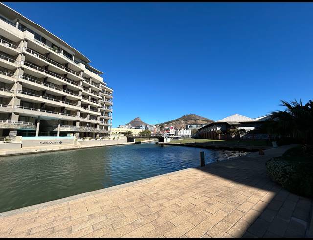 114M² BUILDING TO LET IN FORESHORE